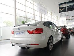 2013款 335i 3.0T 自动 风尚设计套装