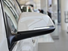 2013款 335i 3.0T 自动 风尚设计套装