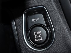 2013款 335i 3.0T 自动 风尚设计套装