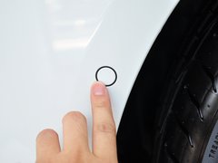 2013款 335i 3.0T 自动 风尚设计套装