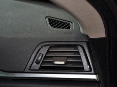 2013款 335i 3.0T 自动 风尚设计套装