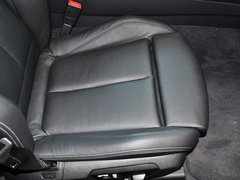 2013款 335i 3.0T 自动 风尚设计套装