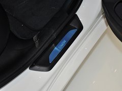 2013款 335i 3.0T 自动 风尚设计套装