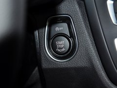 2013款 335i 3.0T 自动 风尚设计套装