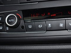 2013款 335i 3.0T 自动 风尚设计套装