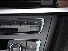 2013款 335i 3.0T 自动 风尚设计套装