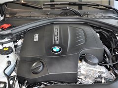 2013款 335i 3.0T 自动 风尚设计套装
