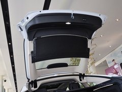 2013款 335i 3.0T 自动 风尚设计套装