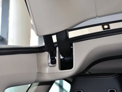2013款 335i 3.0T 自动 风尚设计套装