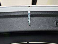 2013款 335i 3.0T 自动 风尚设计套装