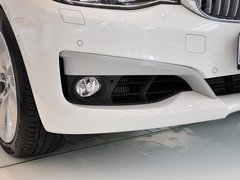 2013款 335i 3.0T 自动 风尚设计套装