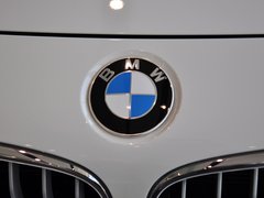 2013款 335i 3.0T 自动 风尚设计套装