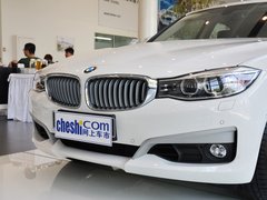 2013款 335i 3.0T 自动 风尚设计套装