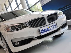 2013款 335i 3.0T 自动 风尚设计套装