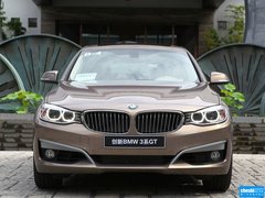 2013款 335i 3.0T 自動 風(fēng)尚設(shè)計套裝