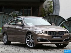 2013款 335i 3.0T 自動 風(fēng)尚設(shè)計套裝