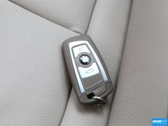 2013款 335i 3.0T 自动 风尚设计套装