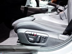 2013款 4.4T DCT Gran Coupe