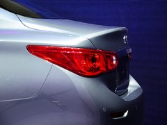 2014款 3.5L Hybrid 旗舰版