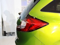 2013款 1.8L 自动 舒适型 5座