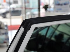 2013款 1.8L 自动 舒适型 5座