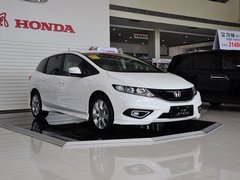 2013款 1.8L 自动 舒适型 5座