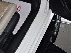 2013款 1.8L 自动 舒适型 5座