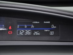 2013款 1.8L 自动 舒适型 5座