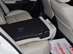 2013款 1.8L 自动 舒适型 5座