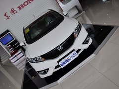 杰德 2013款 1.8L 自动 舒适型 5座