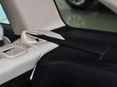 2013款 1.8L 自动 舒适型 5座