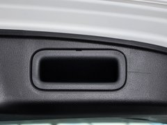 2013款 1.8L 自动 舒适型 5座