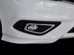 2013款 1.8L 自动 舒适型 5座