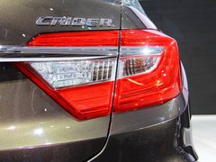 2013款 1.8L 自动 舒适型