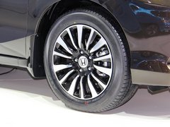 2013款 1.8L 自动 舒适型