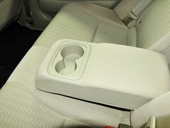 2013款 1.8L 自动 舒适型
