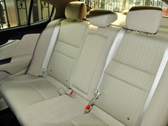 2013款 1.8L 自动 舒适型