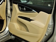 2013款 1.8L 自动 舒适型