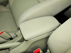 2013款 1.8L 自动 舒适型