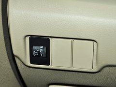 2013款 1.8L 自动 舒适型