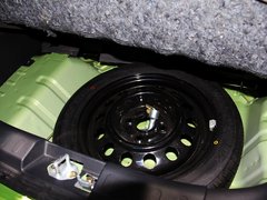2013款 1.0L 手动 标准型