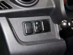 2013款 1.0L 手动 标准型