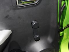 2013款 1.0L 手动 标准型