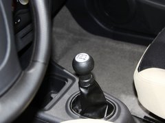 2013款 1.0L 手动 标准型
