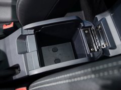 2013 1.5L CVT 豪华女性版