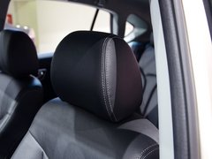 2013 1.5L CVT 豪华女性版