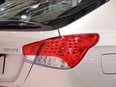 2013 1.5L CVT 豪华女性版