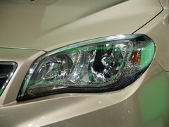 2013 1.5L CVT 豪华女性版