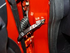 2013 1.5L CVT 豪华女性版
