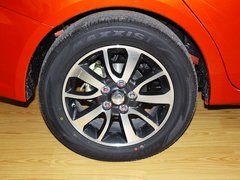 2013 1.5L CVT 豪华女性版